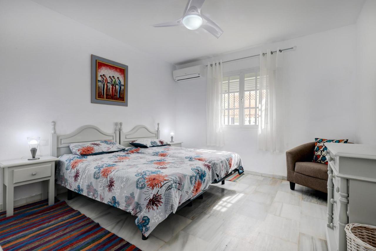 Los Flamencos Manilva Apartment מראה חיצוני תמונה