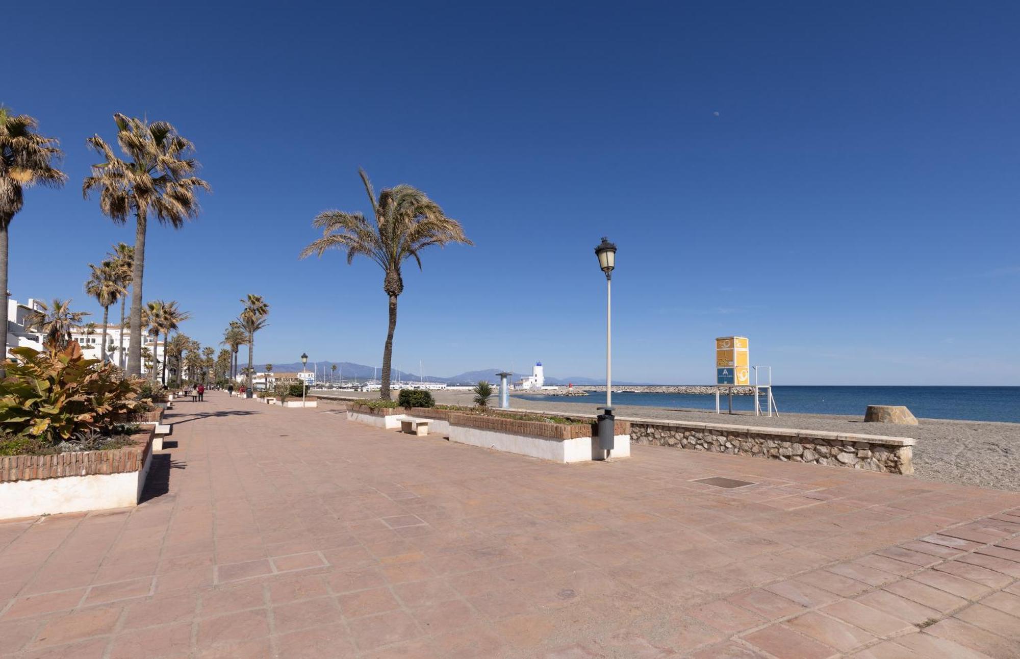 Los Flamencos Manilva Apartment מראה חיצוני תמונה